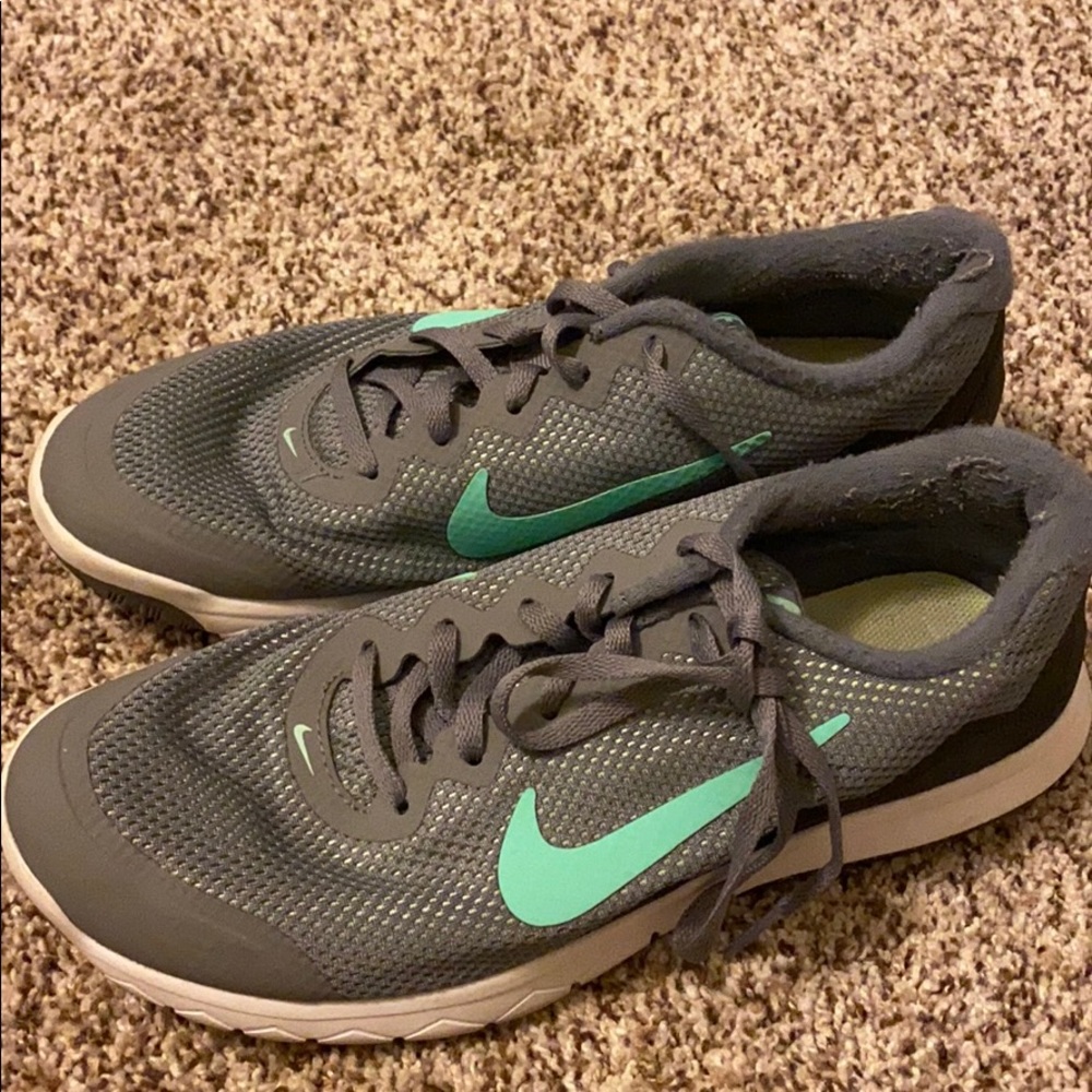NIKES